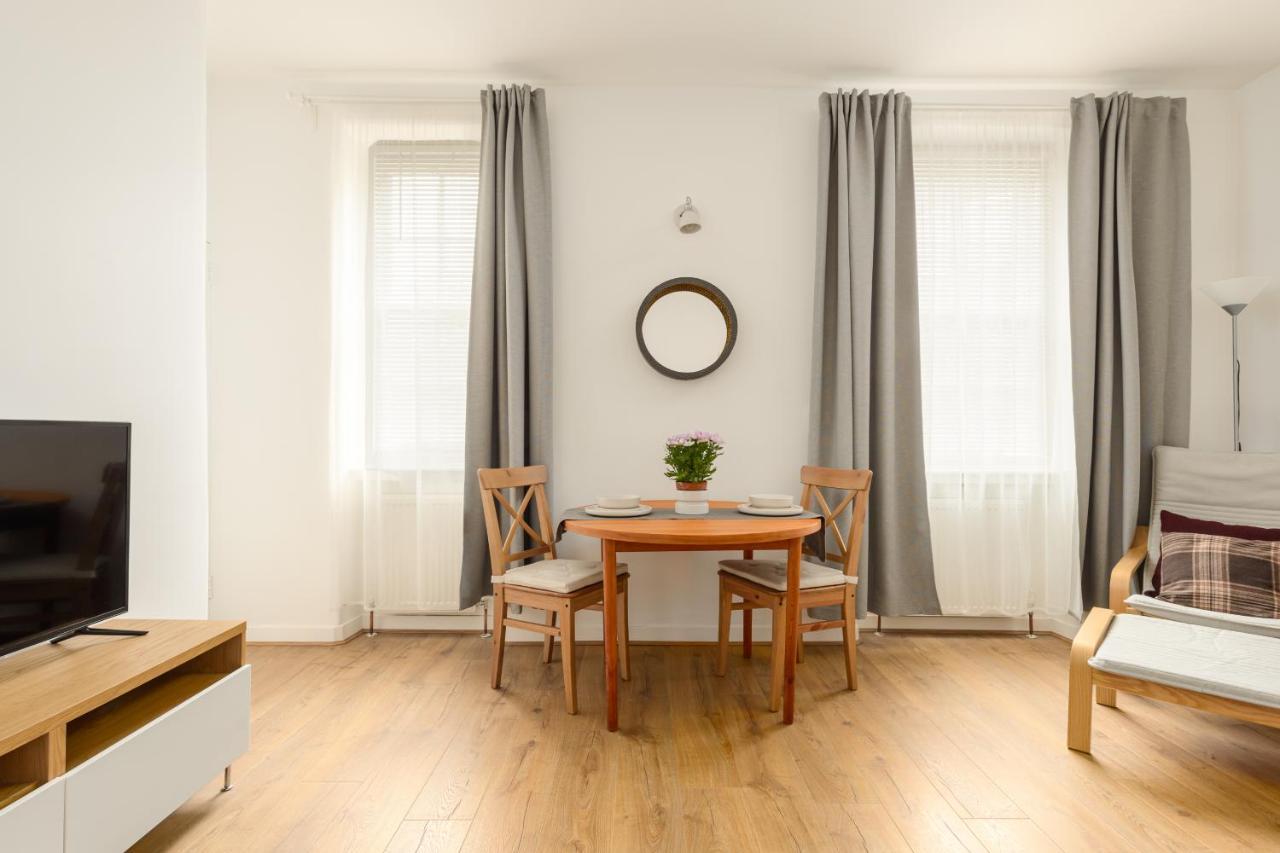 The Grassmarket Apartment By Calton Living — Photos 1