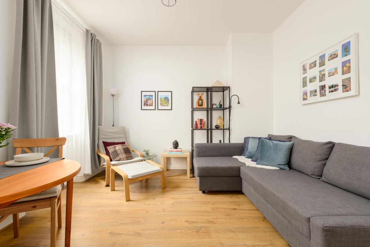 The Grassmarket Apartment By Calton Living — Photos 3